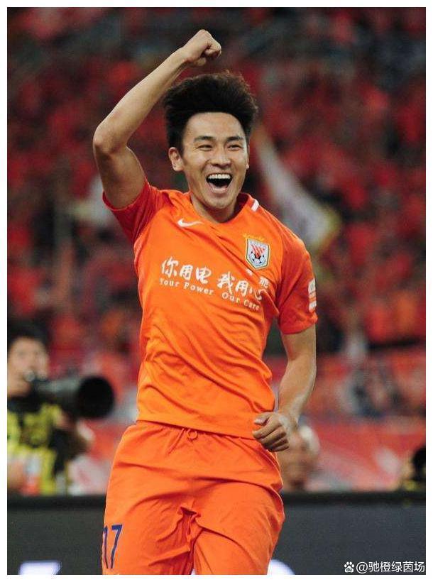 包含窗口期体能课后；罗马调整名单备战葡超；信心回归；阵容厚度经受考验的词条