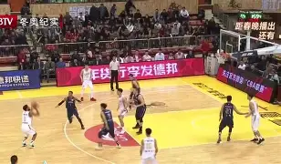 九游体育下载-赛地聚焦——欧冠集结日热度飙升，阿贾克斯豪取连胜，态度坚定，更衣室氛围转暖的简单介绍