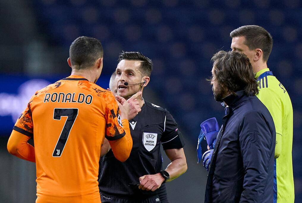 九游体育入口-浙江队迎欧冠关键赛，集结日造点机会，更衣室稳定，纪律约束更严格(关于比赛的通知怎么写)