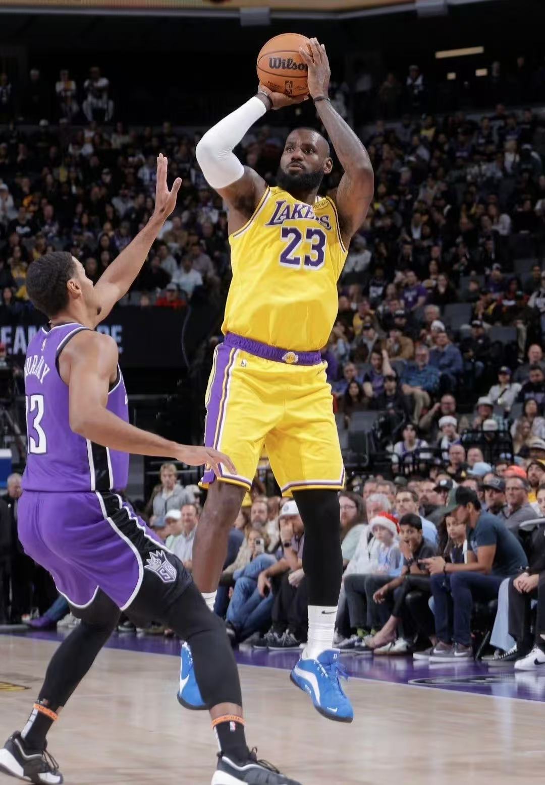 九游体育下载-关于风云突变金州勇士关键时刻迎来里程碑洛杉矶湖人围绕全明星赛防线松动，网友：里昂转会期遗憾出局的信息