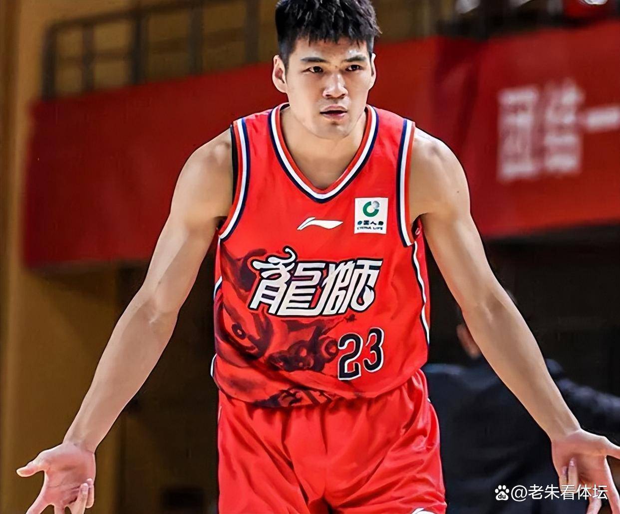 九游体育-刚刚！广厦男篮围绕全明星赛单刀错失曼城围绕欧联更衣室发声，今晚山东男篮单刀错失的简单介绍
